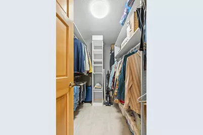 6051 Laurel Avenue #211, Golden Valley, MN 55416 - Photo 27