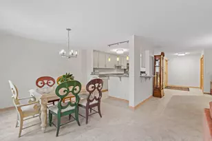 6051 Laurel Ave, Golden Valley, MN 55416 - Photo 7