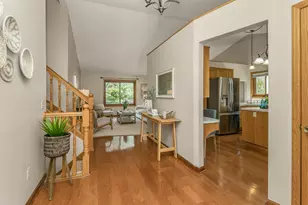 1081 Gilbert Ct, Stillwater, MN 55082 - Photo 3