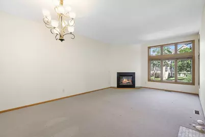249 6th Street NE, Minneapolis, MN 55413 - Photo 3