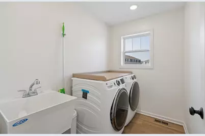 6615 Bluestem Way, Excelsior, MN 55331 - Photo 25