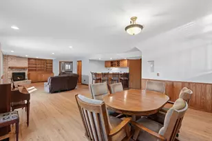 970 Sherwood Rd, Shoreview, MN 55126 - Photo 5