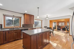 970 Sherwood Rd, Shoreview, MN 55126 - Photo 3