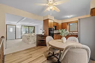 1956 3rd St E, Saint Paul, MN 55119 - Photo 15