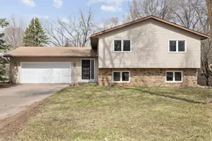 141 Australian Ave, North Saint Paul, MN 55117 - Photo 27