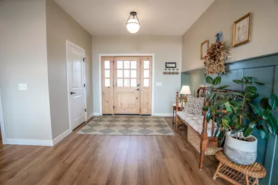 131 Pine Street NW, New London, MN 56273 - Photo 9