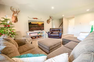 131 Pine St NW, New London, MN 56273 - Photo 45