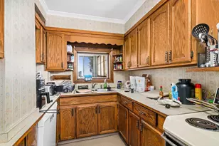 1027 E Ninth St, Duluth, MN 55805 - Photo 3