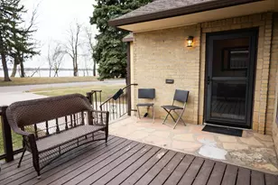 207 Lake Ave, Worthington, MN 56187 - Photo 7