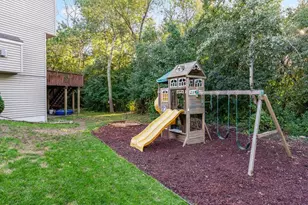 9737 Greenspruce Ct N, Brooklyn Park, MN 55443 - Photo 17