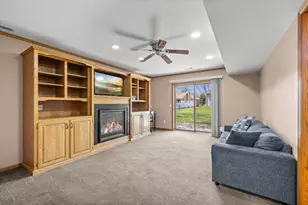 1286 Emerald Ln, Shakopee, MN 55379 - Photo 21