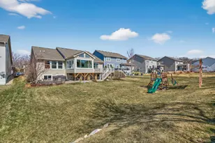 3625 Strawberry Ln, Excelsior, MN 55331 - Photo 37