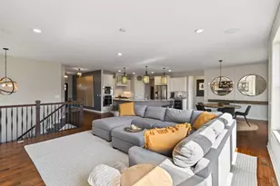 3625 Strawberry Ln, Excelsior, MN 55331 - Photo 7