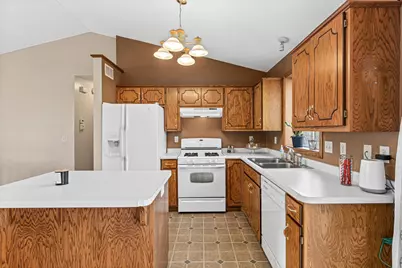 405 14th Avenue S, Princeton, MN 55371 - Photo 7