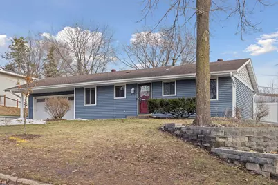 8351 Innsdale Avenue S, Cottage Grove, MN 55016 - Photo 1