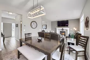 2823 Lisbon Ave N, Lake Elmo, MN 55042 - Photo 9