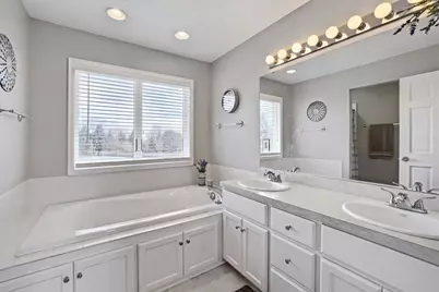 2823 Lisbon Avenue N, Lake Elmo, MN 55042 - Photo 21