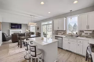 2823 Lisbon Ave N, Lake Elmo, MN 55042 - Photo 11