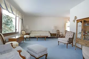 9608 Toledo Rd, Bloomington, MN 55437 - Photo 5