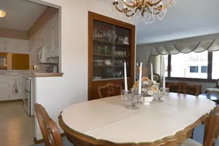 9608 Toledo Rd, Bloomington, MN 55437 - Photo 9