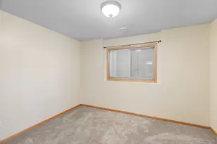 7626 Fox Creek Ct, Rockford, MN 55373 - Photo 15