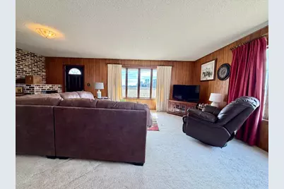 19214 County Road 4, Elbow Lake, MN 56531 - Photo 7