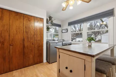 508 N Hennepin Street, Winthrop, MN 55396 - Photo 11