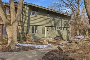67 Walden St, Burnsville, MN 55337 - Photo 5