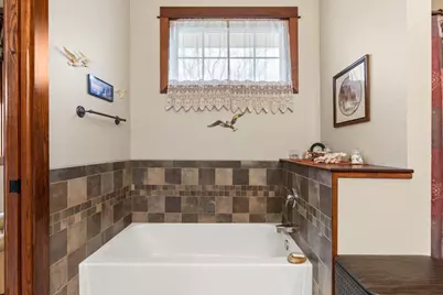 1430 Woodland Way, Lake City, MN 55041 - Photo 23