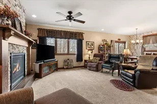 1430 Woodland Way, Lake City, MN 55041 - Photo 11