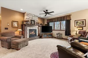 1430 Woodland Way, Lake City, MN 55041 - Photo 9