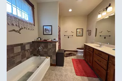 1430 Woodland Way, Lake City, MN 55041 - Photo 15