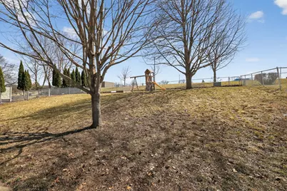 2340 4th Avenue NW, Rochester, MN 55901 - Photo 33