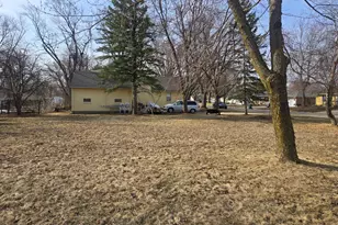 2205 Milo Ave, Albert Lea, MN 56007 - Photo 5