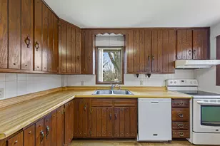 1172 6th Ave SW, Faribault, MN 55021 - Photo 9