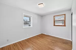 5844 Washburn Ave S, Minneapolis, MN 55410 - Photo 11