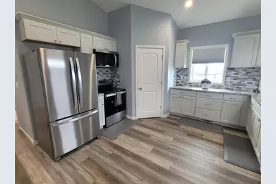 2308 36th Avenue S, Moorhead, MN 56560 - Photo 9