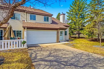 4058 Wilshire Circle #48, Shoreview, MN 55126 - Photo 5