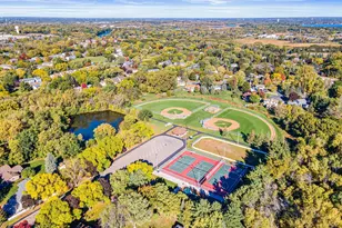 4058 Wilshire Cir, Shoreview, MN 55126 - Photo 7