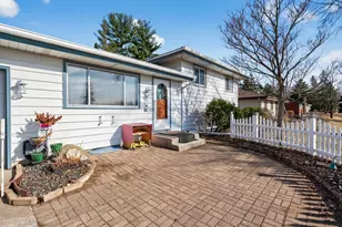 3512 McKnight Rd N, White Bear Lake, MN 55110 - Photo 3