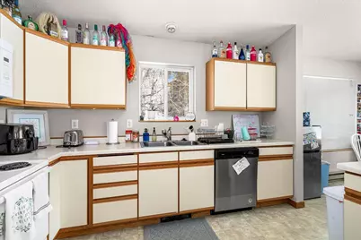 2425 Vermilion Road, Duluth, MN 55803 - Photo 3