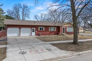 500 Rowland St, Tracy, MN 56175 - Photo 1