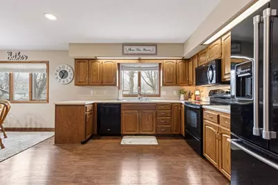 500 Rowland Street, Tracy, MN 56175 - Photo 9