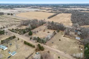 28229 Xavis St NW, Isanti, MN 55040 - Photo 35