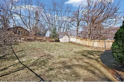 6312 Knoll Street N, Golden Valley, MN 55427 - Photo 45