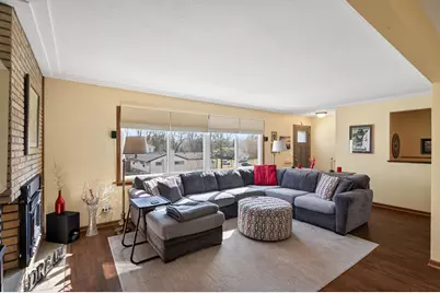 6312 Knoll Street N, Golden Valley, MN 55427 - Photo 7