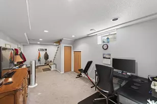 6312 Knoll Street N, Golden Valley, MN 55427 - Photo 33