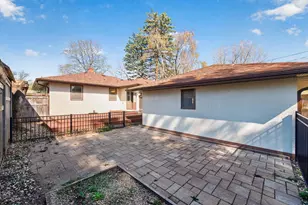 856 24th Ave N, South Saint Paul, MN 55075 - Photo 23