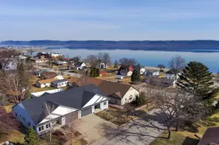 314 W Iowa St, Lake City, MN 55041 - Photo 45