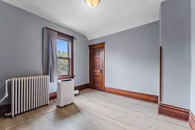 882 Aurora Avenue, Saint Paul, MN 55104 - Photo 11